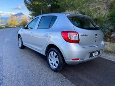 Dacia Sandero 1.5 dCi 8V 75CV Lauréate NEOPATENTATI Grigio usata Valderice