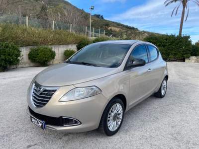 Lancia Ypsilon 1.3 MJT 16V 95 CV 5 porte S&S Elefantino Oro usata Valderice