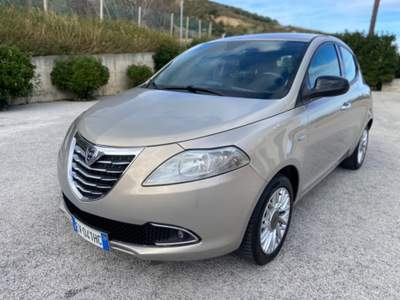 Lancia Ypsilon 1.3 MJT 16V 95 CV 5 porte S&S Elefantino Oro usata Valderice