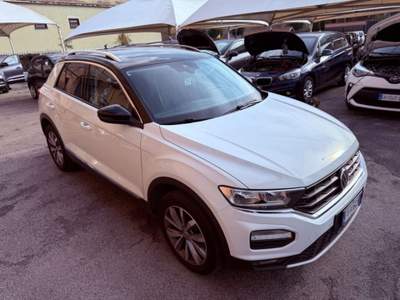 Volkswagen T-Roc 1.0 TSI 115 CV AdvancedBICOLORE+GPL Bianco usata Roma