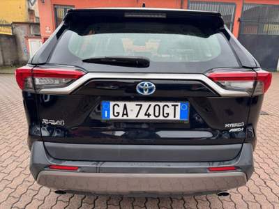 Toyota RAV4 RAV4 2.5 HV (222CV) E-CVT 4WD Business Nero usata Milano