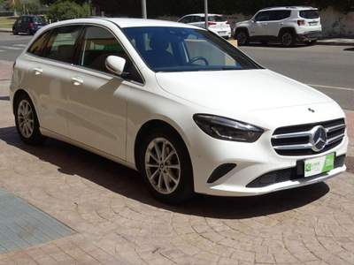Mercedes-Benz Classe B D. 116 CV Premium Bianco usata Quartu Sant'Elena