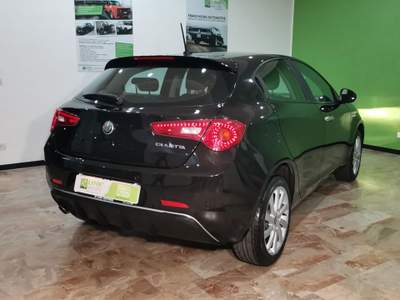 Alfa Romeo Giulietta 1.6 JTDm TCT 120 CV Business Nero usata Roseto degli Abruzzi