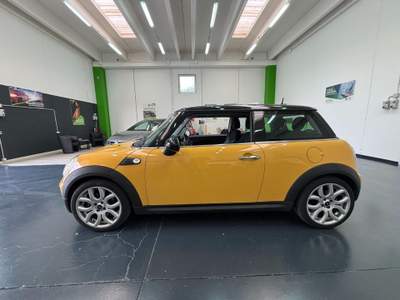 MINI Cooper 1.6 16V 120CV PELLE,KM CERTIFICATI. Arancione usata Nuoro
