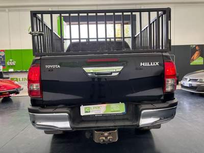 Toyota Hilux 2.4  4WD 4 porte DoubleCab, KM CERT, CLIMA BIZZ Nero usata Nuoro