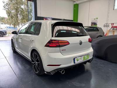 Volkswagen Golf Performance 2.0 245 CV TSI DSG KM CERT, U.PROP. Bianco usata Nuoro