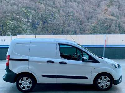 Ford Transit Courier 1.5 TDCi 75CV Van Trend UNICO PROPRIETARIO Bianco usata Pisogne