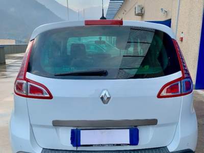 Renault Scénic 1.5 dCi 110CV Attractive Bianco usata Pisogne