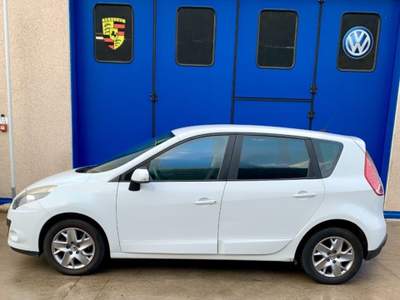 Renault Scénic 1.5 dCi 110CV Attractive Bianco usata Pisogne