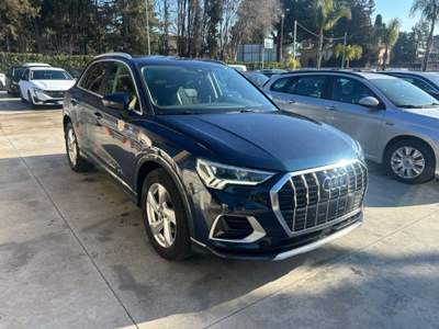 Audi Q3 35 TDI S tronic Tetto Apribile Blu/Azzurro usata Caltagirone