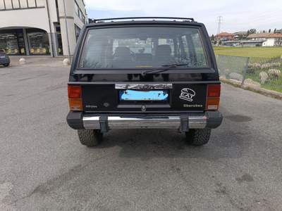 Jeep Cherokee 4.0 5 porte Limited Nero usata Collegno