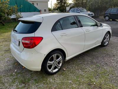 Mercedes-Benz Classe A Mercedes A 180 Cdi Incidentata Bianco usata Pompei