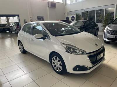 Peugeot 208 BlueHDi 75 5 porte Mix Autocarro N1 4 posti Bianco usata Voghera