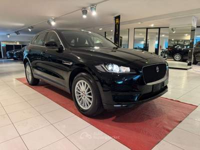 Jaguar F-Pace 2.0d i4 180cv auto my20 STUPENDA*DA VEDERE*UNICO P Nero usata CONEGLIANO