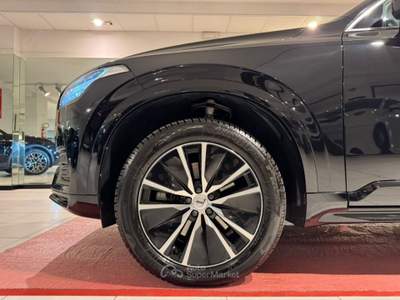 Volvo XC90 2.0 b5 4X4 7posti geartronic CRUISCE ADATTIVO Nero usata CONEGLIANO