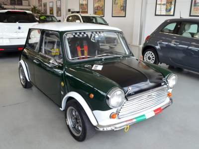MINI Cooper 1300 Verde usata Sona