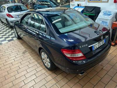 Mercedes-Benz Classe C CDI BlueEFFICIENCY Executive Blu/Azzurro usata Melegnano