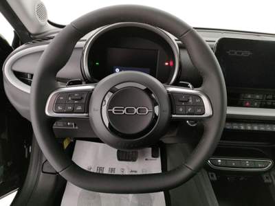 Fiat 600 Hybrid 110 CV DCT MHEV Nero usata Barletta