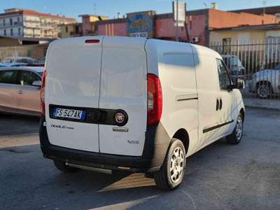Fiat Doblò 1.4 T-Jet 120cv Metano Maxi Bianco usata Qualiano