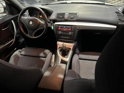 BMW Serie 1 118d d 2.0 143CV Cabrio Futura Bianco usata Melegnano