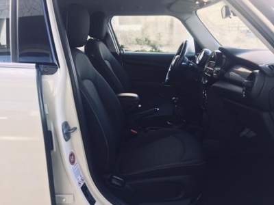 MINI Cooper 1.5 D Business 5p AmbientLights-UNICO PROPRIETARIO Beige usata Presenzano
