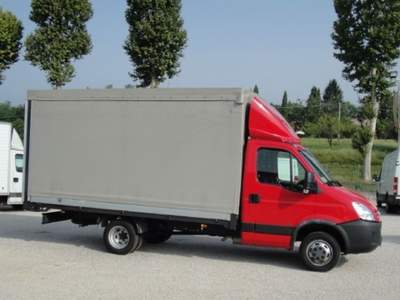 Iveco Daily 35C12 HPi con centine e telone e porte posteriori Rosso usata San Zenone degli Ezzelini