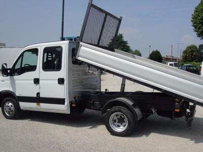 Iveco Daily 35C12 doppia cabina 7 posti Ribaltabile Bianco usata San Zenone degli Ezzelini