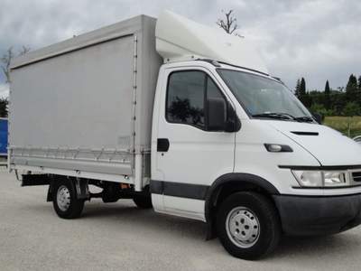 Iveco Daily 35S12 120CV 2.3 HPi Centinato Bianco usata San Zenone degli Ezzelini