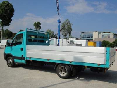 Iveco Daily 35C18 pneumatico a cassone Verde usata San Zenone degli Ezzelini