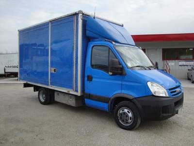 Iveco Daily 35C15 3.0 Furgonato Blu/Azzurro usata San Zenone degli Ezzelini