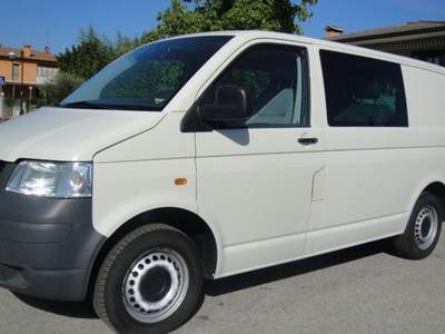 Volkswagen Transporter 2.5 TDI/130 Kombi 6 Posti Autocarro Bianco usata San Zenone degli Ezzelini