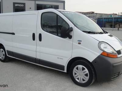 Renault Trafic Furgone 1.9 dci Pack Clim Bianco usata San Zenone degli Ezzelini
