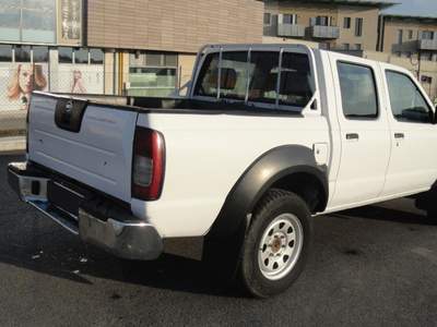 Nissan Pick-up DOUBLE CAB RALLY CASSONE 4X4 Bianco usata San Zenone degli Ezzelini