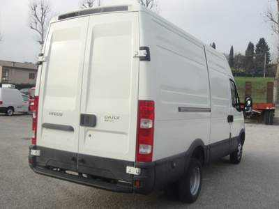 Iveco Daily Furgone tetto alto Bianco usata San Zenone degli Ezzelini