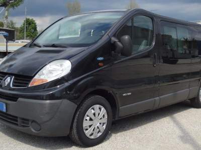 Renault Trafic T29 2.5 dCi/115 PL-TN autocarro 6 posti Nero usata San Zenone degli Ezzelini