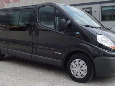 Renault Trafic T29 2.5 dCi/115 PL-TN autocarro 6 posti Nero usata San Zenone degli Ezzelini