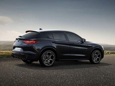 Alfa Romeo Stelvio 2.2 TD 210 CV AT8 Q4 Veloce Rosso usata Bastia Umbra