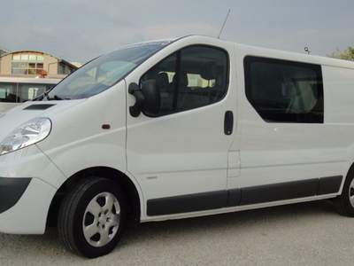 Opel Vivaro Vivaro 29 2.0 CDTI 120 CV PL-TN 6 Posti Autocarro Bianco usata San Zenone degli Ezzelini