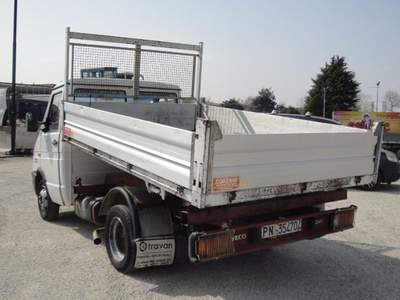 Iveco Daily 35.8 RIBALTABILE TRILATERALE Bianco usata San Zenone degli Ezzelini