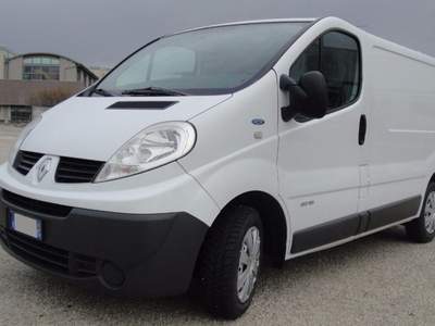 Renault Trafic T27 2.0 dCi/115 PC-TN Furgone Ice Bianco usata San Zenone degli Ezzelini