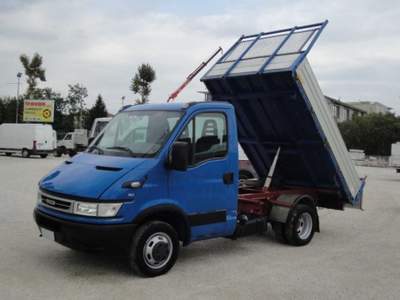 Iveco Daily 35 C 12 2.3 HPI Ribaltabile Blu/Azzurro usata San Zenone degli Ezzelini