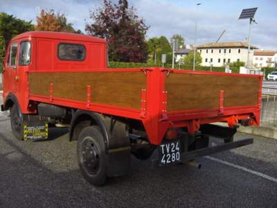 Fiat Campagnola OM Orsetto AUTOCARRO 35 Quintali patente B Rosso usata Porcia