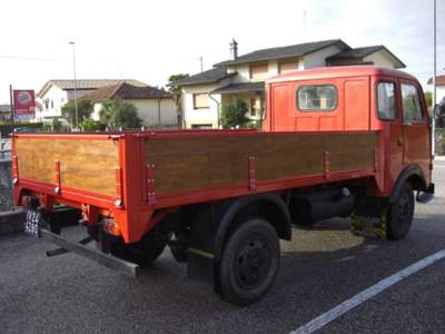 Fiat Campagnola OM Orsetto AUTOCARRO 35 Quintali patente B Rosso usata Porcia