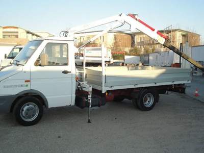 Iveco Daily 35.10 Cassone con Gru Idraulica Bianco usata San Zenone degli Ezzelini