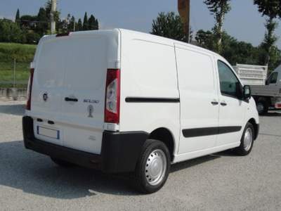 Fiat Scudo FIAT Scudo 120cv 2.0M-jet CH1 10q Bianco usata San Zenone degli Ezzelini