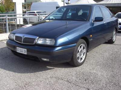 Lancia k 2.0i 20V cat Comfort Drive LS Blu/Azzurro usata Porcia