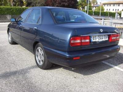 Lancia k 2.0i 20V cat Comfort Drive LS Blu/Azzurro usata Porcia