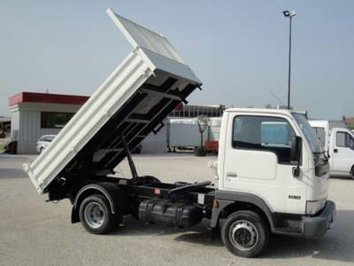 Nissan Cabstar 35.13 con ribaltabile trilaterale Bianco usata San Zenone degli Ezzelini