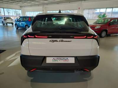 Alfa Romeo Junior 1.2 145 CV Hybrid eDCT6 con Pack Techno Bianco usata Riva presso Chieri