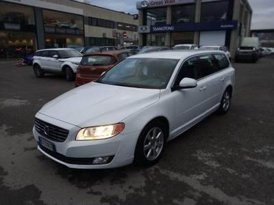 Volvo V70 D2 Bianco usata Scarperia e San Piero